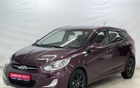 Hyundai Solaris II рестайлинг, 2011 год, 890 000 рублей, 1 фотография