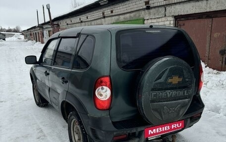 Chevrolet Niva I рестайлинг, 2012 год, 600 000 рублей, 2 фотография