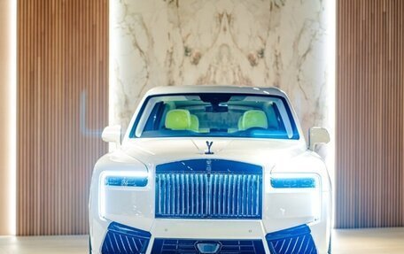 Rolls-Royce Cullinan, 2024 год, 111 518 000 рублей, 2 фотография