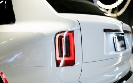 Rolls-Royce Cullinan, 2024 год, 111 518 000 рублей, 13 фотография