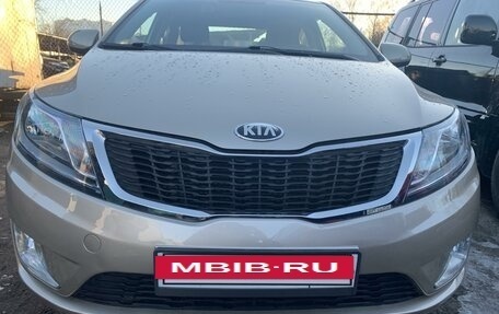 KIA Rio III рестайлинг, 2013 год, 1 100 000 рублей, 16 фотография