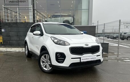 KIA Sportage IV рестайлинг, 2017 год, 1 900 000 рублей, 3 фотография