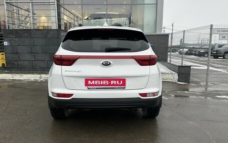 KIA Sportage IV рестайлинг, 2017 год, 1 900 000 рублей, 6 фотография