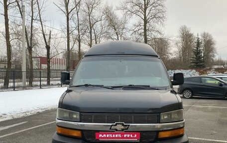 Chevrolet Express II, 2004 год, 1 250 000 рублей, 2 фотография