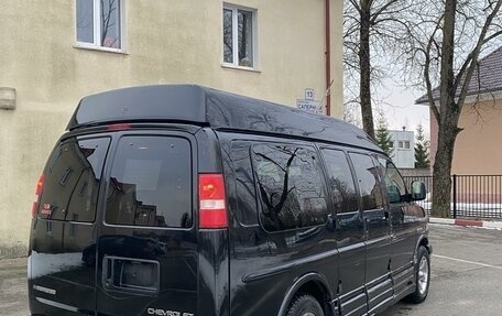 Chevrolet Express II, 2004 год, 1 250 000 рублей, 6 фотография