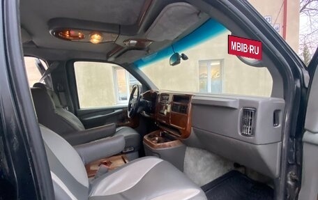 Chevrolet Express II, 2004 год, 1 250 000 рублей, 10 фотография