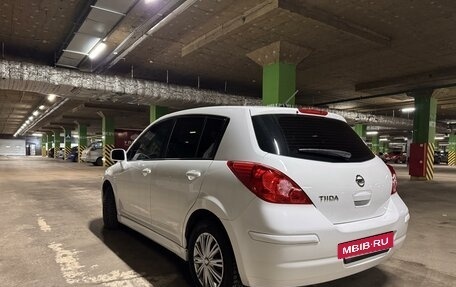 Nissan Tiida, 2011 год, 980 000 рублей, 6 фотография