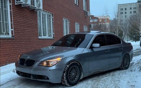 BMW 5 серия, 2004 год, 980 000 рублей, 10 фотография