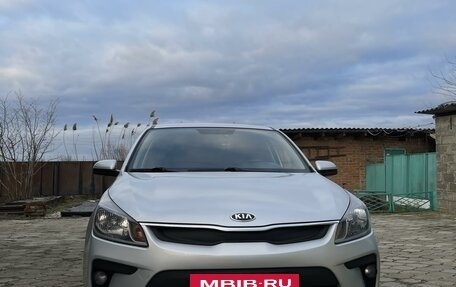 KIA Rio IV, 2017 год, 1 390 000 рублей, 4 фотография