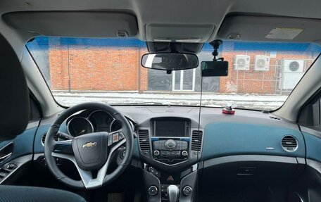 Chevrolet Cruze II, 2011 год, 790 000 рублей, 7 фотография