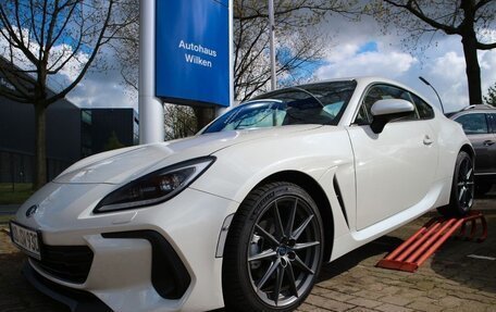 Subaru BRZ, 2023 год, 3 700 000 рублей, 2 фотография