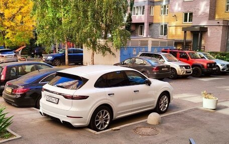 Porsche Cayenne III, 2018 год, 7 000 000 рублей, 4 фотография