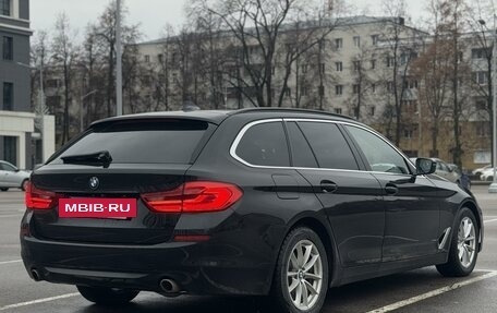 BMW 5 серия, 2018 год, 3 199 000 рублей, 4 фотография