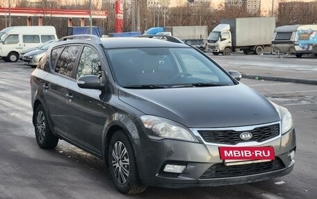 KIA cee'd I рестайлинг, 2011 год, 900 000 рублей, 15 фотография