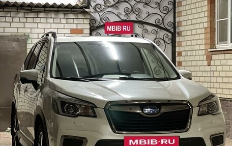 Subaru Forester, 2018 год, 4 900 000 рублей, 3 фотография