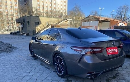 Toyota Camry, 2019 год, 2 970 000 рублей, 8 фотография