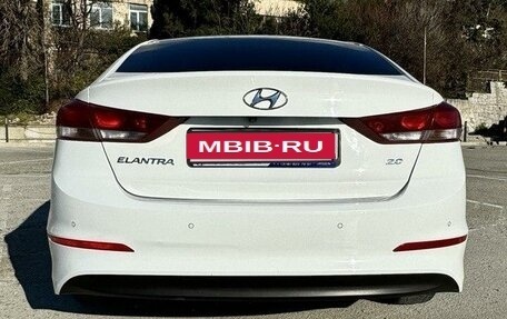 Hyundai Elantra VI рестайлинг, 2016 год, 1 350 000 рублей, 11 фотография