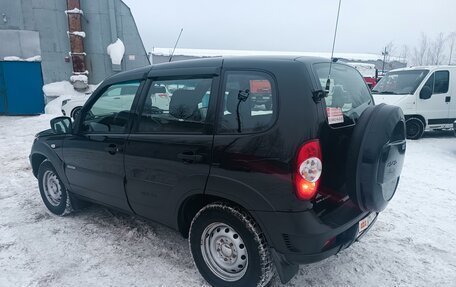 Chevrolet Niva I рестайлинг, 2018 год, 590 000 рублей, 9 фотография