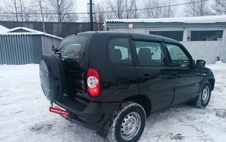 Chevrolet Niva I рестайлинг, 2018 год, 590 000 рублей, 7 фотография