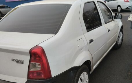 Renault Logan I, 2010 год, 300 000 рублей, 3 фотография