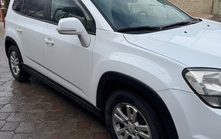 Chevrolet Orlando I, 2014 год, 1 620 000 рублей, 4 фотография