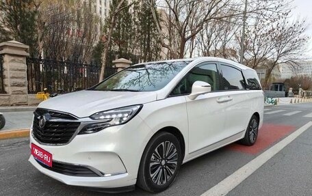 Buick GL8 III, 2021 год, 4 600 000 рублей, 1 фотография