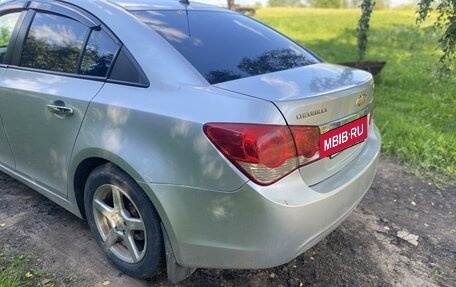 Chevrolet Cruze II, 2010 год, 500 000 рублей, 5 фотография