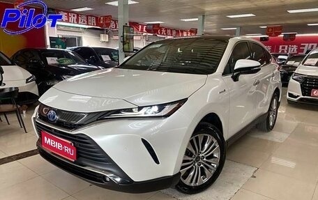 Toyota Harrier, 2021 год, 3 760 000 рублей, 1 фотография