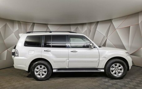 Mitsubishi Pajero IV, 2021 год, 3 899 000 рублей, 6 фотография