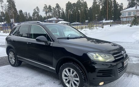 Volkswagen Touareg III, 2011 год, 1 750 000 рублей, 3 фотография