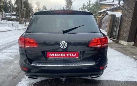 Volkswagen Touareg III, 2011 год, 1 750 000 рублей, 5 фотография