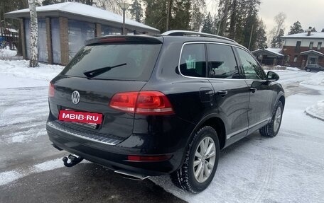 Volkswagen Touareg III, 2011 год, 1 750 000 рублей, 4 фотография