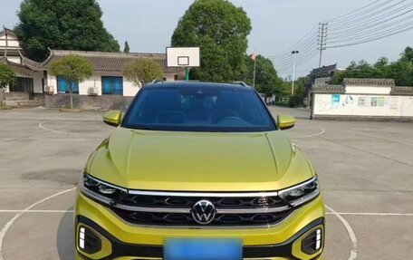 Volkswagen T-Roc I, 2021 год, 1 550 000 рублей, 3 фотография