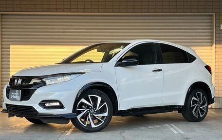 Honda Vezel, 2021 год, 1 843 000 рублей, 1 фотография