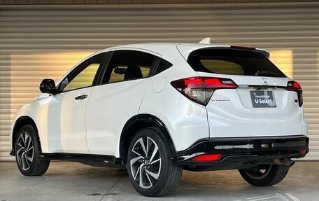 Honda Vezel, 2021 год, 1 843 000 рублей, 5 фотография