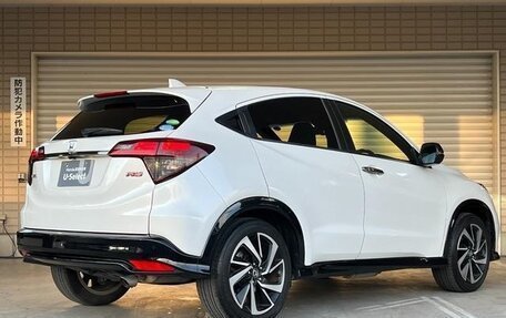 Honda Vezel, 2021 год, 1 843 000 рублей, 3 фотография