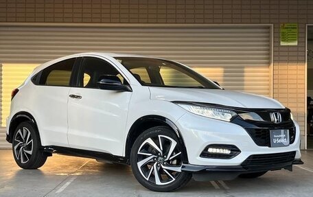 Honda Vezel, 2021 год, 1 843 000 рублей, 2 фотография