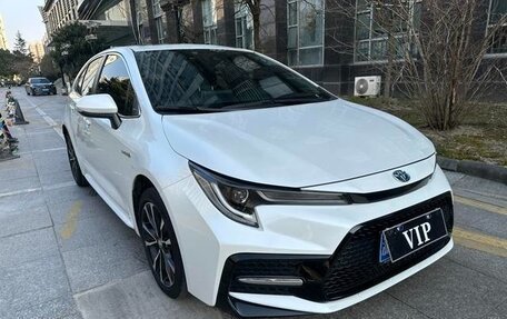 Toyota Corolla, 2021 год, 1 900 000 рублей, 1 фотография