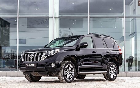 Toyota Land Cruiser Prado 150 рестайлинг 2, 2014 год, 3 849 000 рублей, 2 фотография