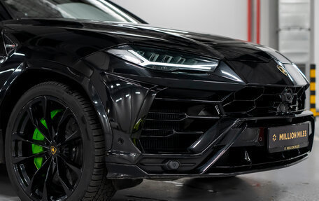 Lamborghini Urus I, 2023 год, 38 000 000 рублей, 5 фотография