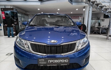 KIA Rio III рестайлинг, 2013 год, 790 000 рублей, 2 фотография