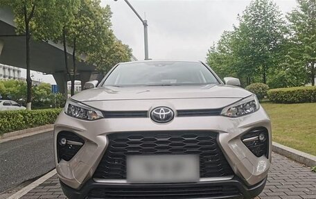 Toyota RAV4, 2021 год, 2 629 000 рублей, 2 фотография