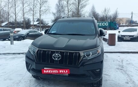 Toyota Land Cruiser Prado 150 рестайлинг 2, 2020 год, 5 998 000 рублей, 13 фотография