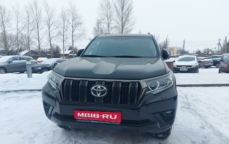 Toyota Land Cruiser Prado 150 рестайлинг 2, 2020 год, 5 998 000 рублей, 9 фотография