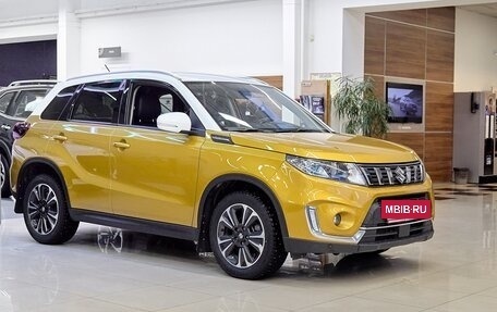 Suzuki Vitara II рестайлинг, 2021 год, 2 800 000 рублей, 3 фотография