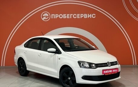 Volkswagen Polo VI (EU Market), 2013 год, 880 000 рублей, 3 фотография