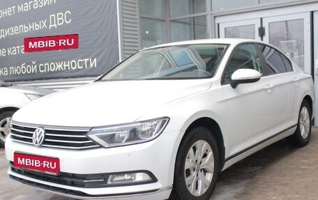 Volkswagen Passat B8 рестайлинг, 2018 год, 1 797 000 рублей, 1 фотография