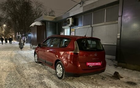 Renault Scenic III, 2010 год, 749 000 рублей, 9 фотография