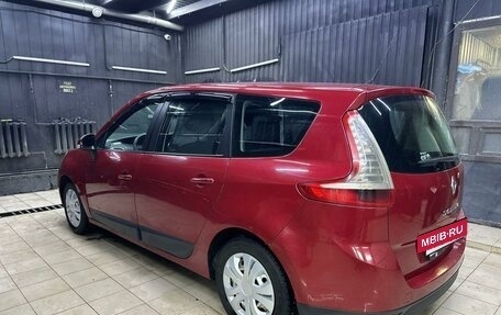 Renault Scenic III, 2010 год, 749 000 рублей, 10 фотография