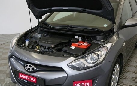 Hyundai i30 II рестайлинг, 2014 год, 989 000 рублей, 11 фотография